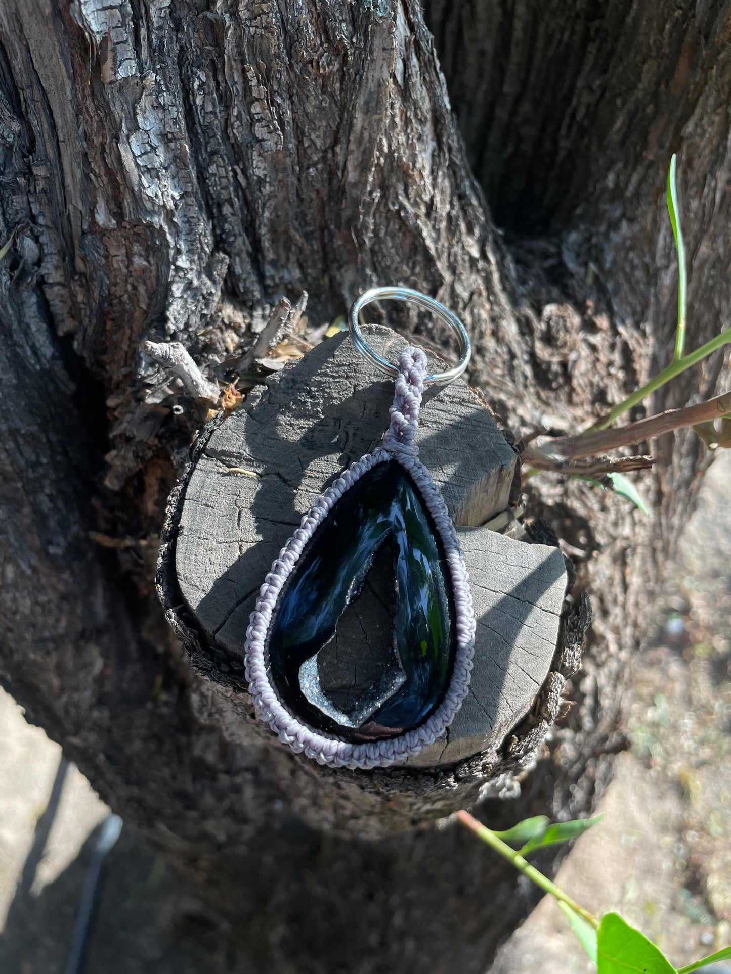 Midnight Frost | Druzy Onyx Macrame Keychain