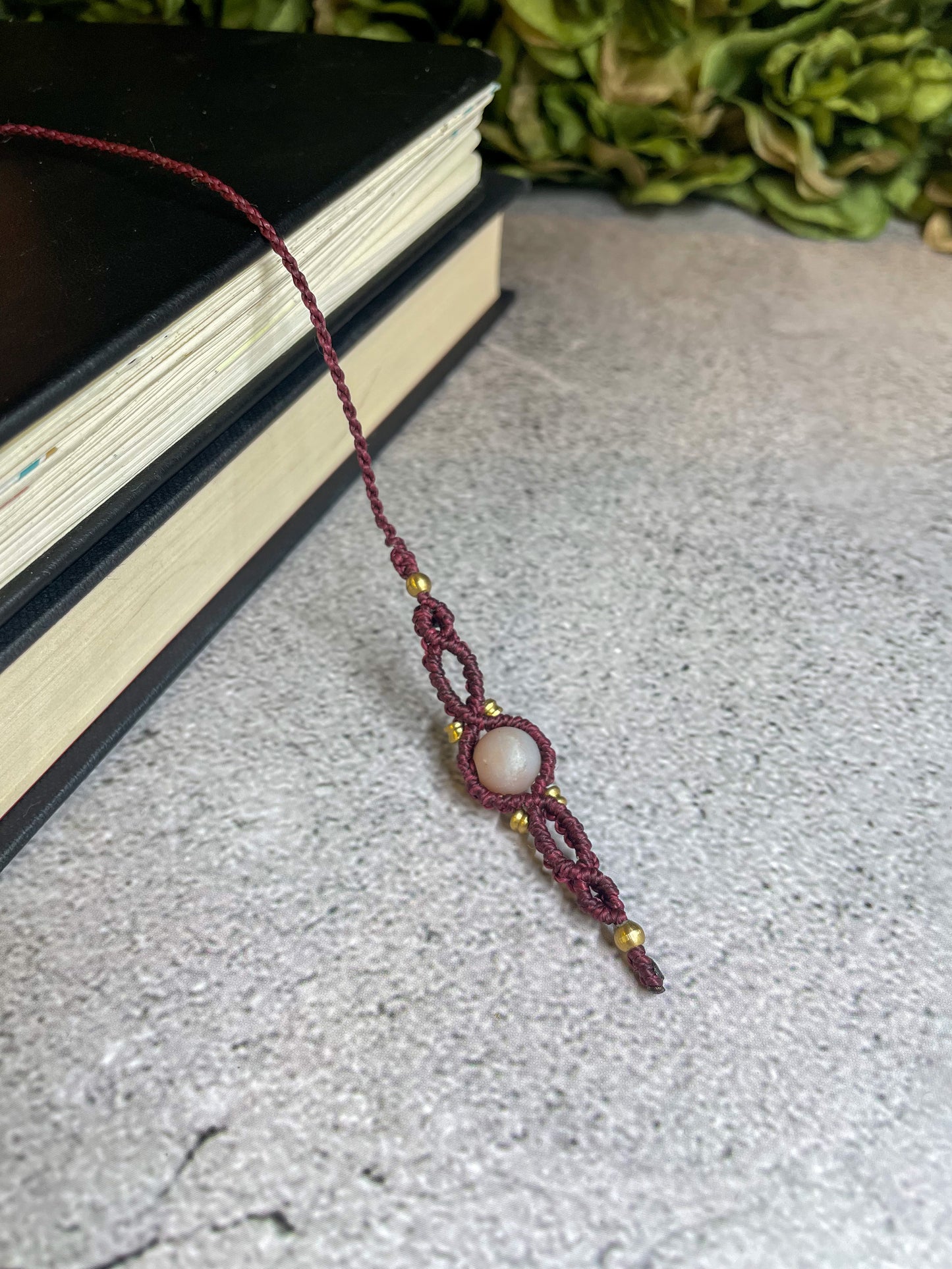 Blooming Tales | Flower Amazonite Macrame Bookmarks