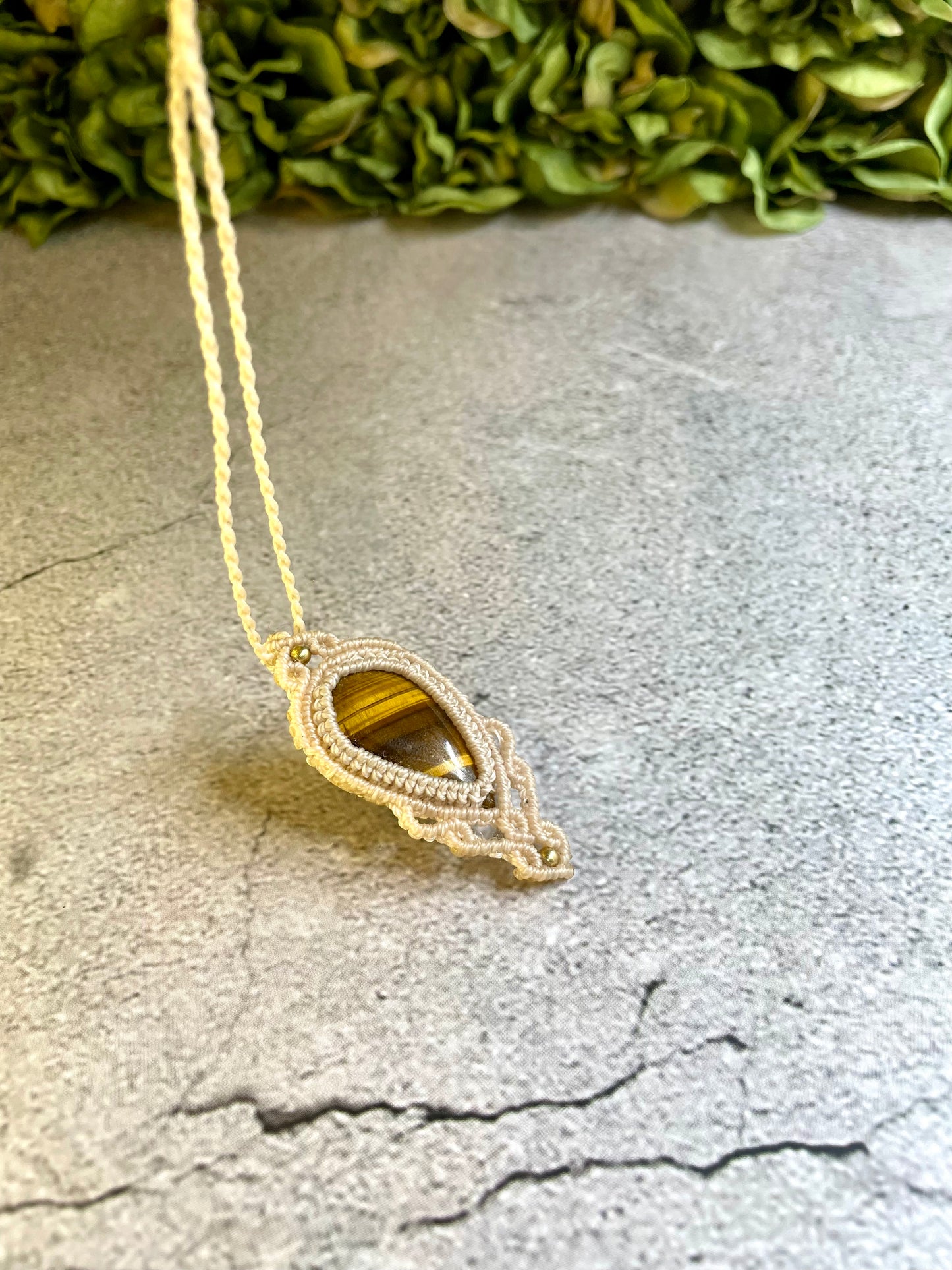Raimona | Tiger’s Eye Macrame Necklace