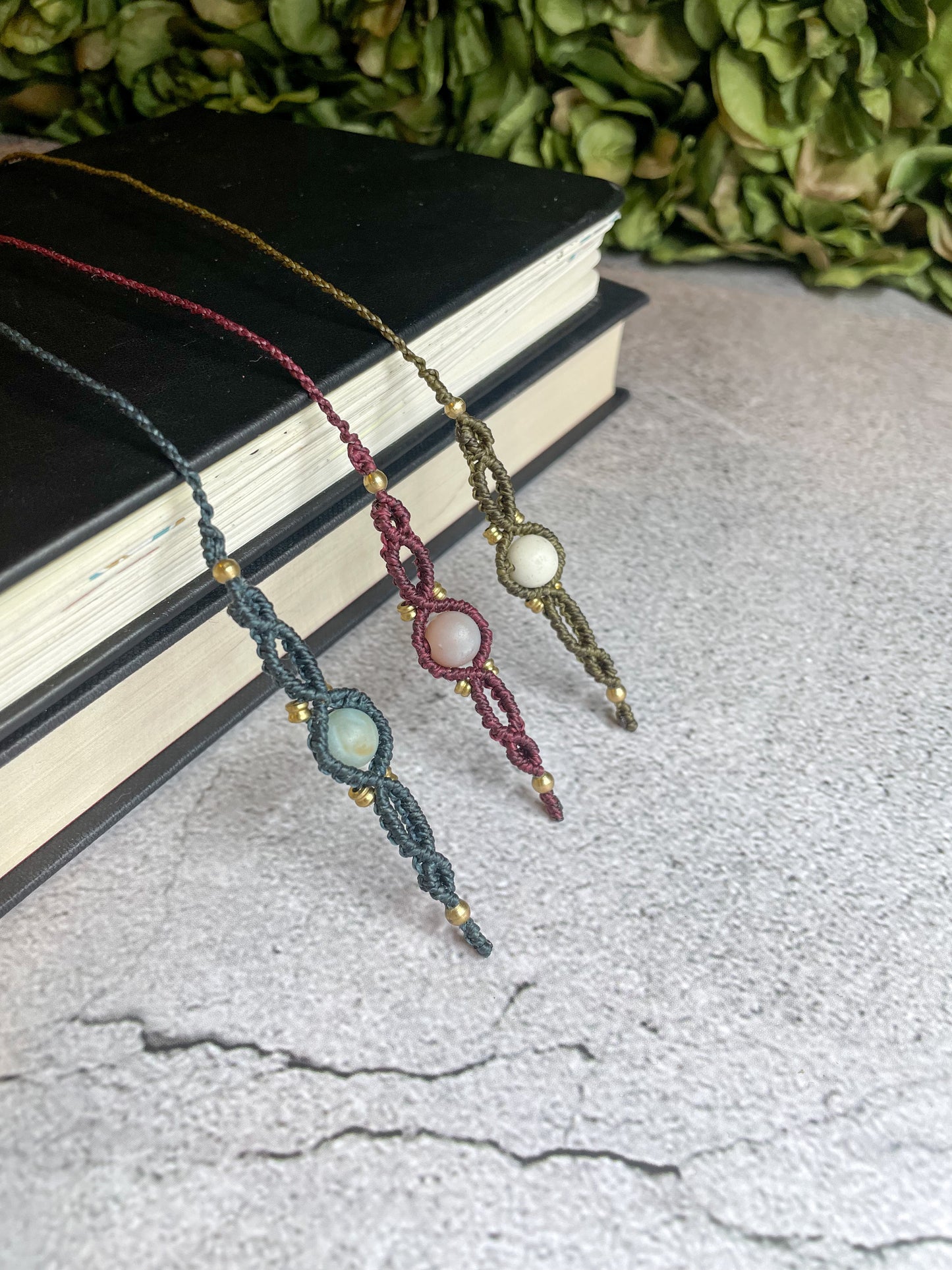 Blooming Tales | Flower Amazonite Macrame Bookmarks