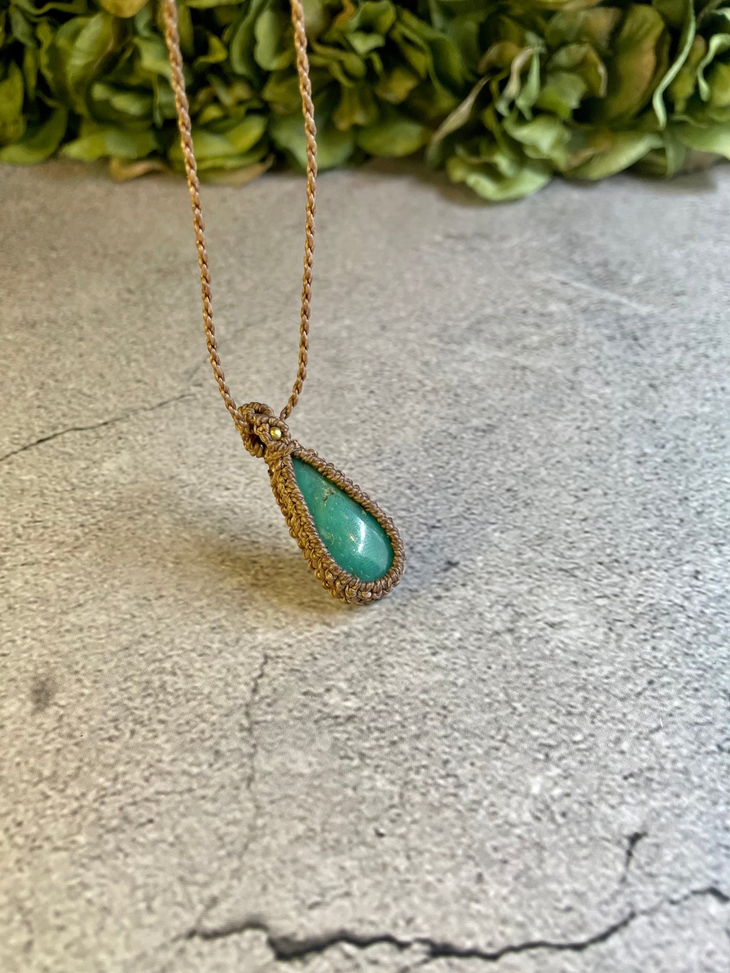 Riverstone | Chrysoprase Macrame Necklace