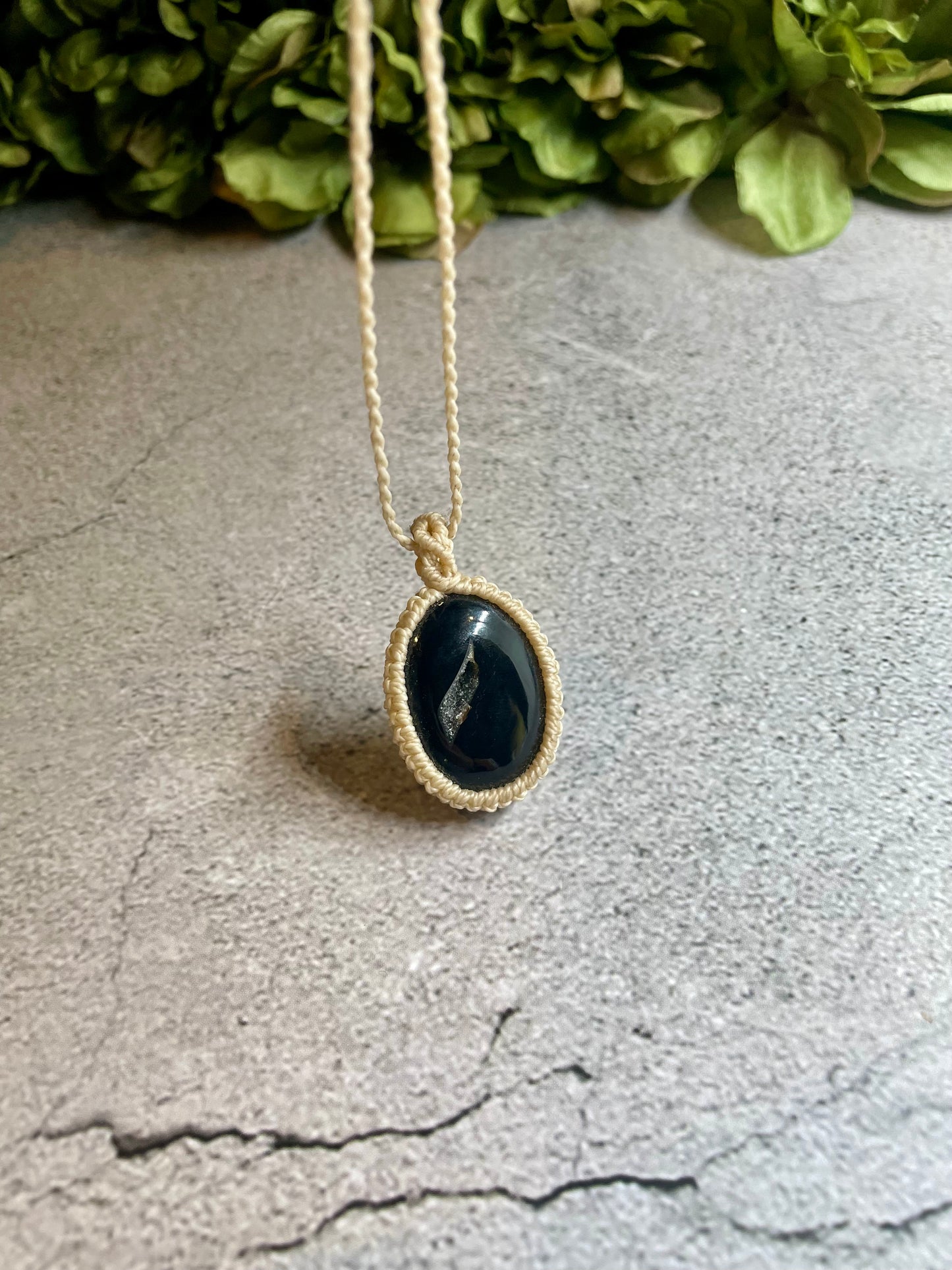 Ava | Druzy Onyx Macrame Necklace