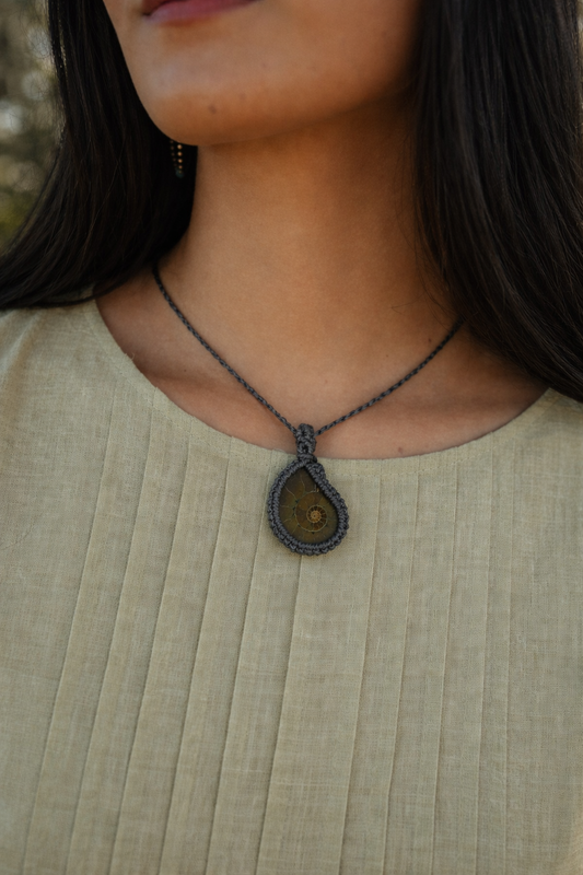 Mara | Ammonite Macrame Necklace