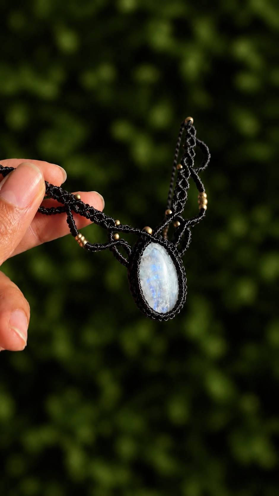 Lunara | Moonstone Necklace