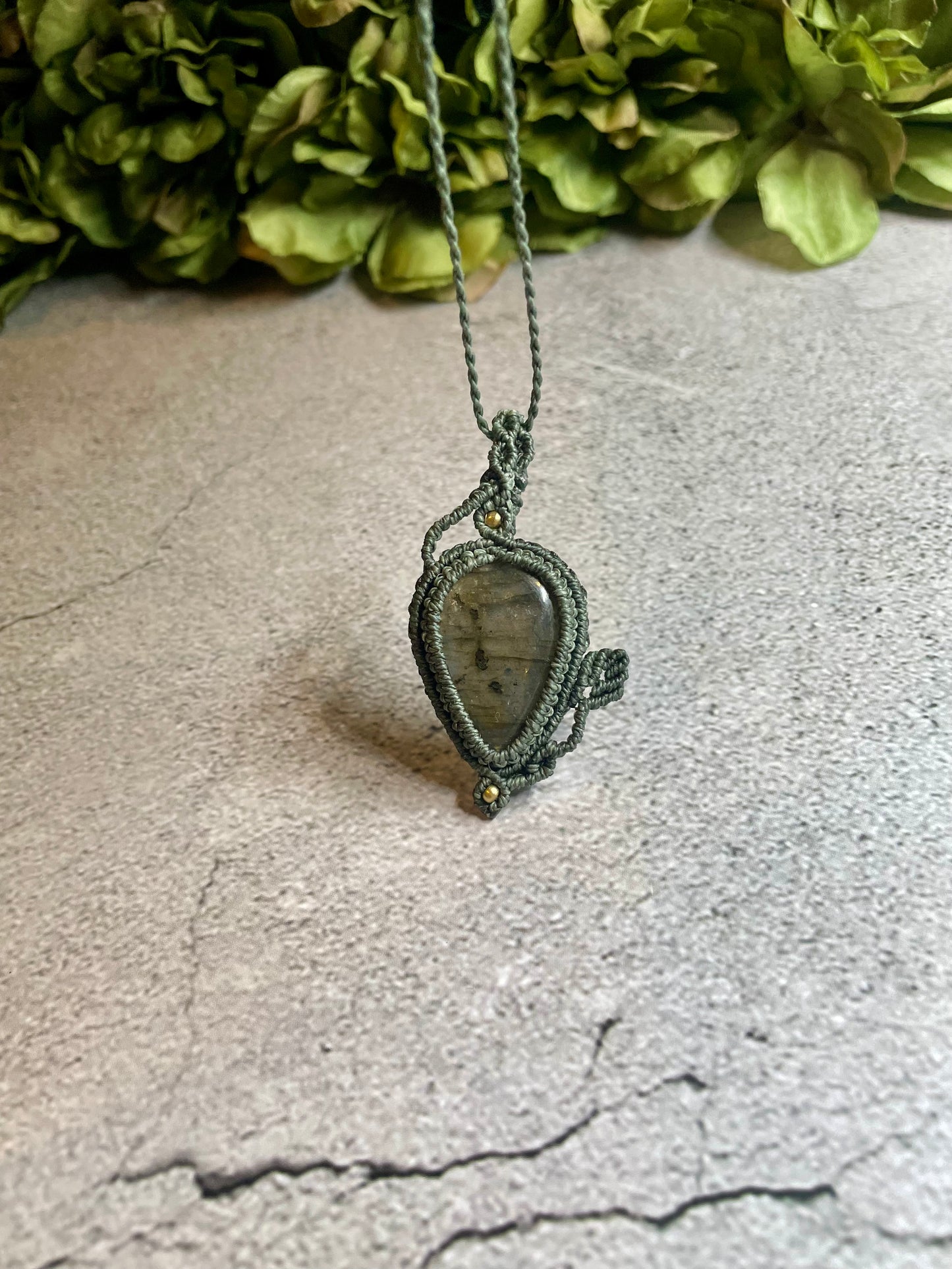 Ivy | Labradorite Macrame Necklace