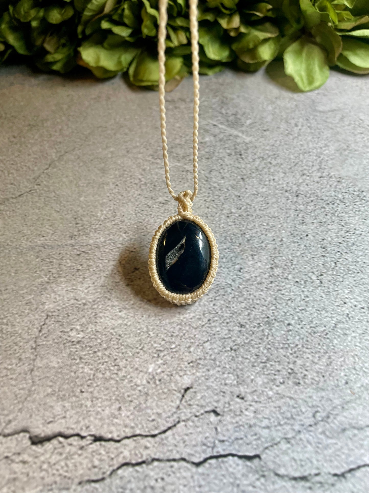 Ava | Druzy Onyx Macrame Necklace