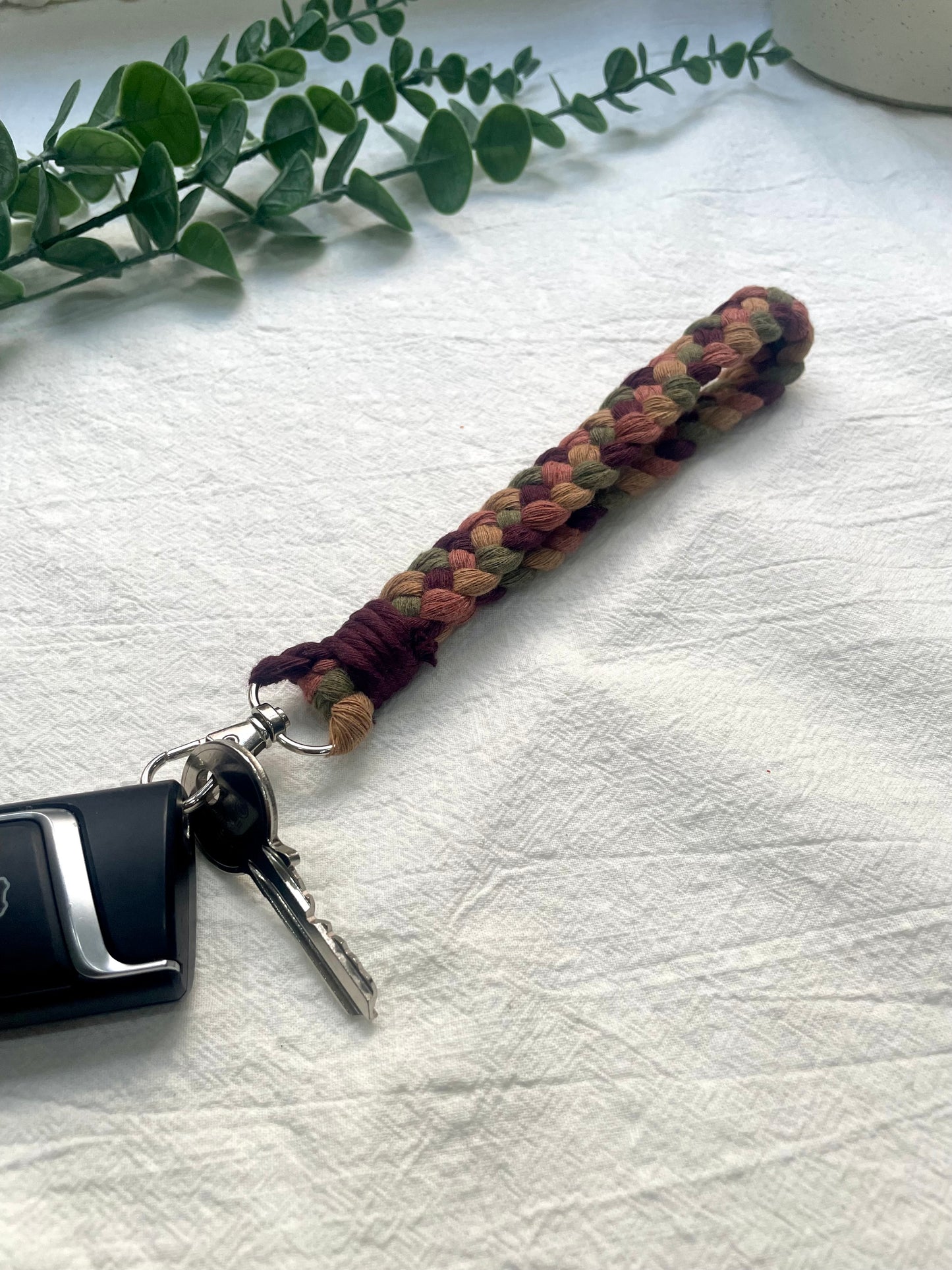 Maple | Macrame Wristlet Keychain