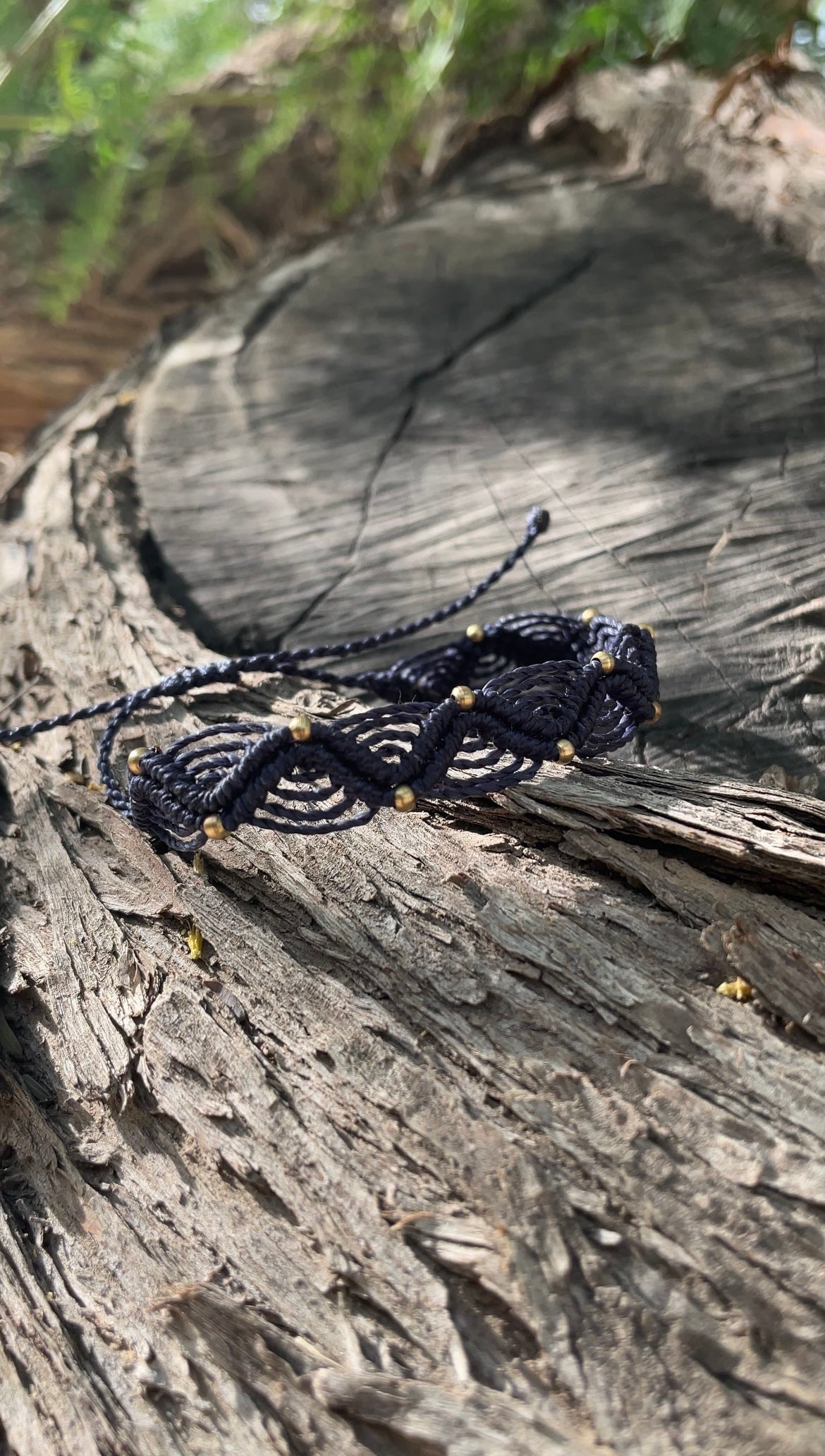 Just Wavy Macrame Bracelet