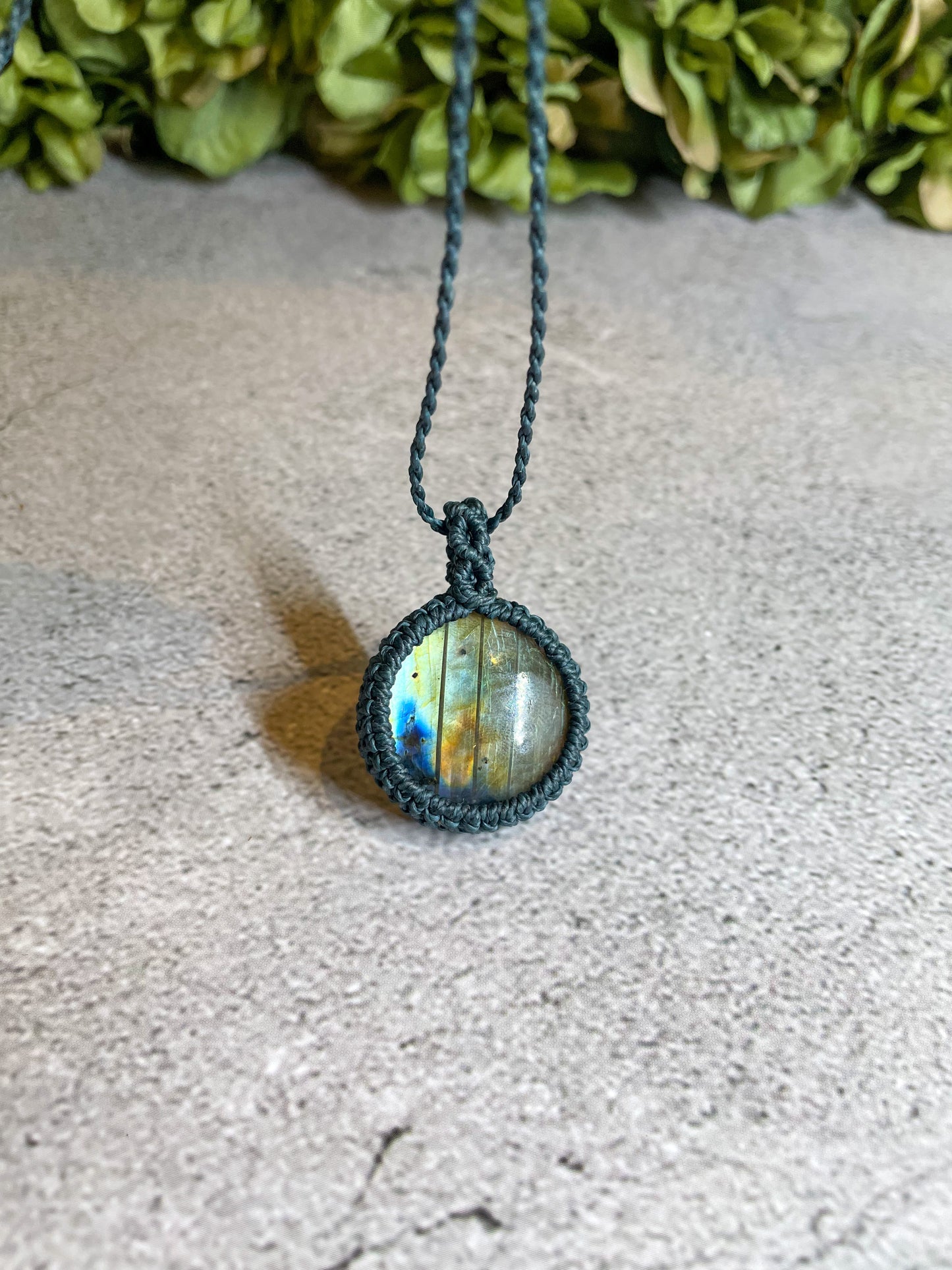 Louise | Labradorite Macrame Necklace